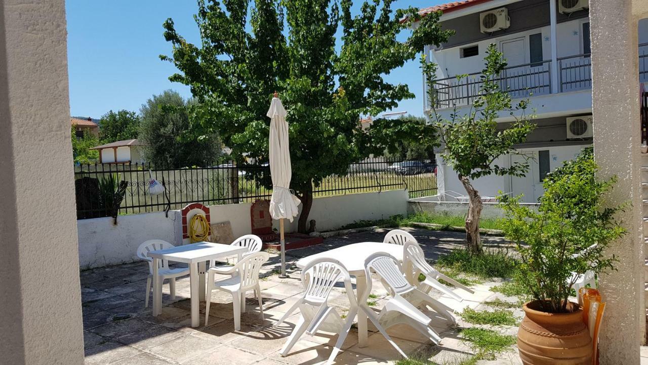 Cosy Family Apartment Near The Sea โปไลโครโน ภายนอก รูปภาพ