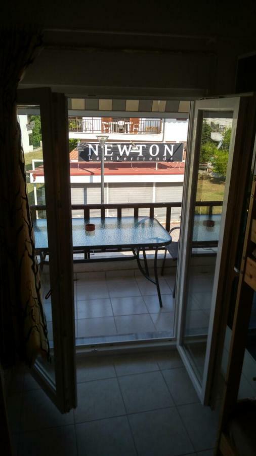 Cosy Family Apartment Near The Sea โปไลโครโน ภายนอก รูปภาพ